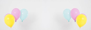 Renkli parti balonları arka plan kolajı, hazır. Kutlama, tatiller, yaz konsepti. Tasarım şablonu. reklam panosu veya panosu boş, üst görünüm, kopyalama alanı.