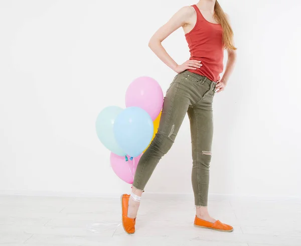 Jeune Fille Femme Avec Des Ballons Colorés Isolés Sur Fond — Photo