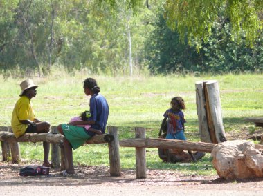 Avustralya Aborjinleri - gezegendeki en temiz ırklardan biri. Kasım 19, 2007 mataranka, northern territory, australi