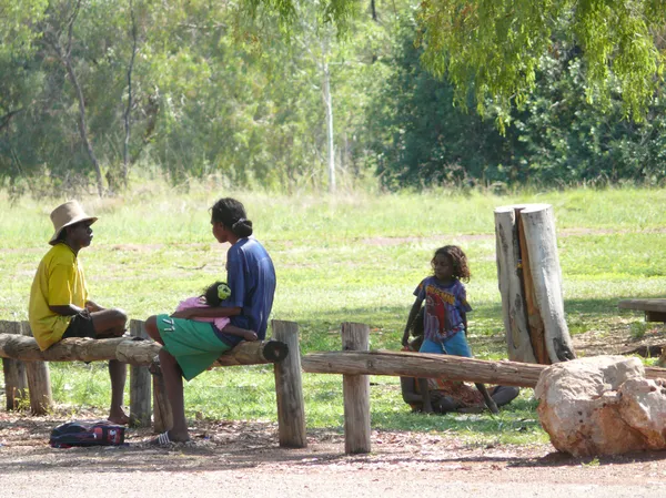 Os aborígenes australianos - uma das raças mais limpas do planeta. 19 de novembro de 2007 em Mataranka, Território do Norte, Australi Imagens De Bancos De Imagens Sem Royalties