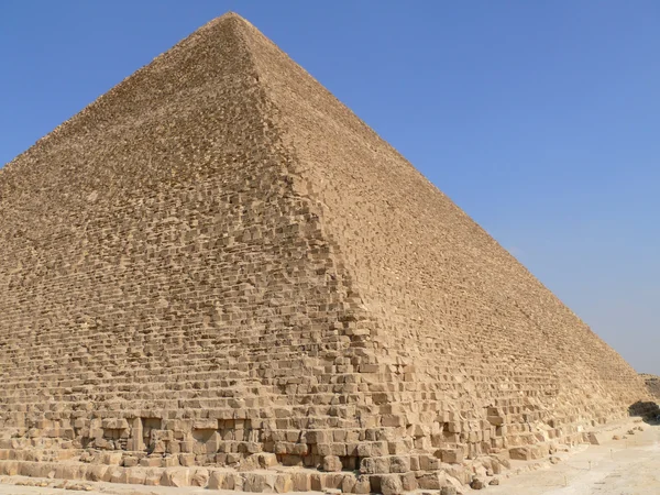 Zbliżenie egipskie piramidy w Gizie, Egipt - 11 października 2008. — Zdjęcie stockowe