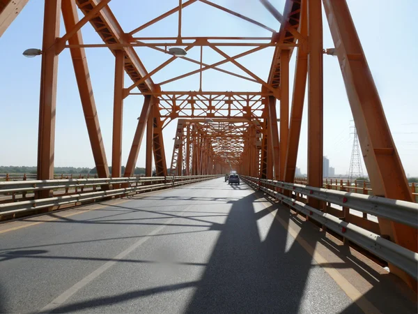 KHARTOUM, SUDAN - 22 NOVEMBER 2008: Bridge over the River Nile. — Stock Photo, Image