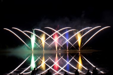 fireworks fotoğrafını criss cross