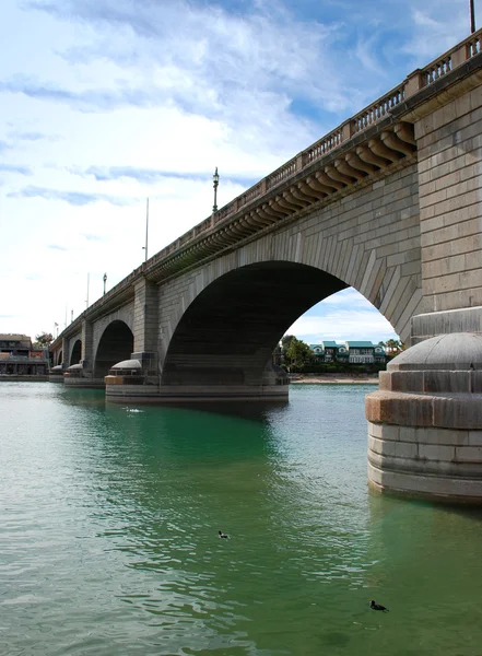 London Bridge in Lake Havasu City — Stock Photo, Image