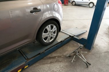 Araba Servisi içine