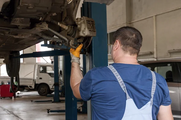 Car-service binnen — Stockfoto