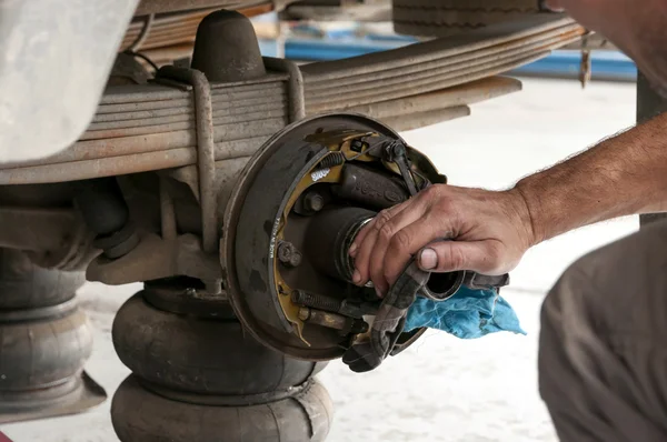 Car-service binnen — Stockfoto