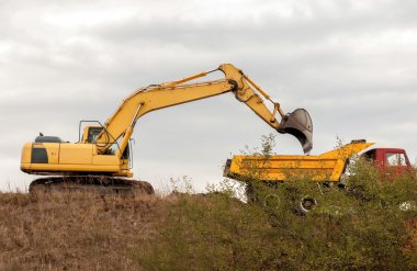 yol ve otoyol tamir ve inşaatı