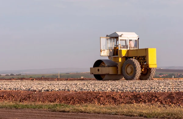 Byggande och reparation av vägar och motorvägar — Stockfoto