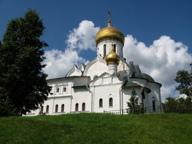 rus kilisesi