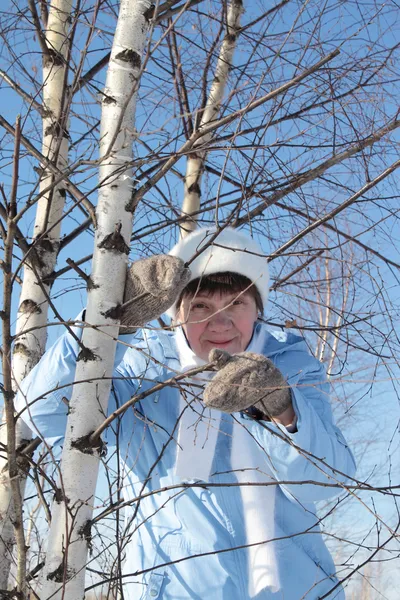 Woman and birch — Stock Photo, Image