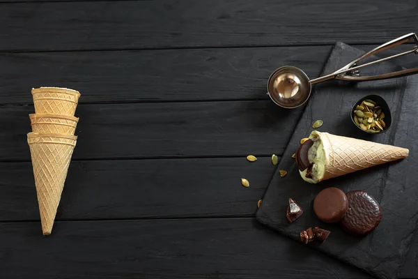 Process Making Homemade Ice Cream Black Background Ingredients Making Ice — ストック写真