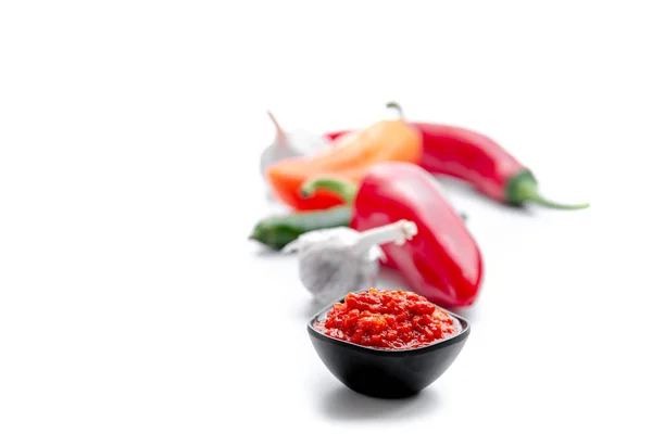 Ajvar Balkan Gericht Gemüsekaviar Eine Paste Aus Gerösteten Roten Paprika — Stockfoto