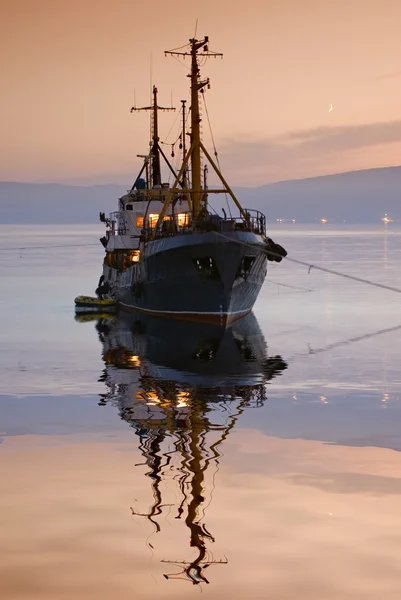 Fischtrawler — Stockfoto