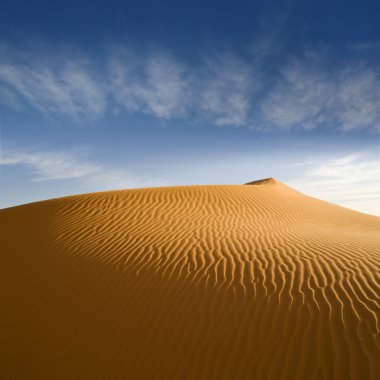 Libya çöl. yoğun altın tozu, tepeleri ve güzel sandy