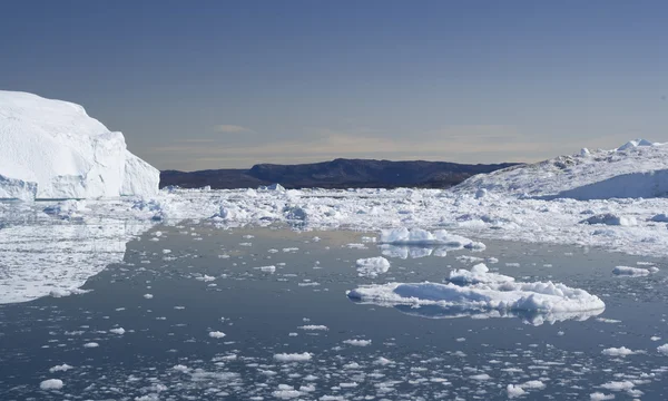 Gletsjers en ijsbergen van Groenland — Stockfoto