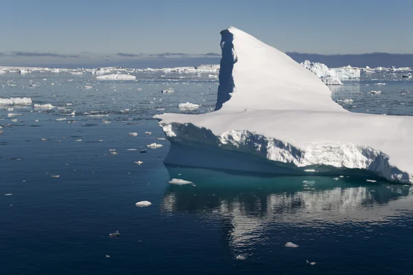 Glaciers et icebergs du Groenland — Photo