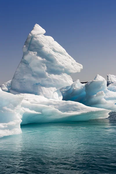Природа Антарктического полуострова. Лед и куски льда — стоковое фото