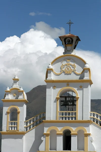 Quiroga Church with Storm Clouds on Mount Cotacachi — Stock Photo, Image