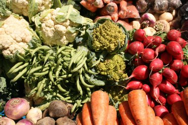 turp karnabahar ve diğer sebzeler