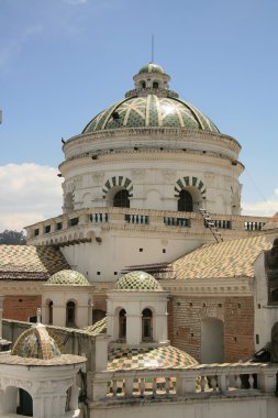 La compania kilise kubbe