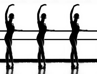 Üç bale dansçıları