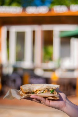 Fast food: peçetedeki sandviç