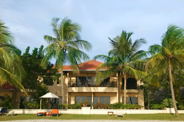 Mały hotel w tropikach — Zdjęcie stockowe