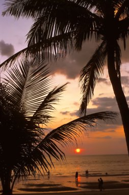 günbatımı kum plaj