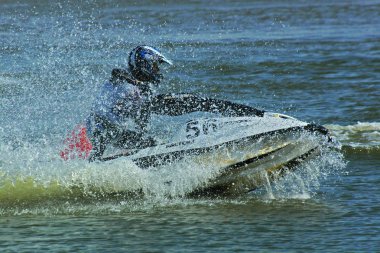 bir Jet Ski binmek