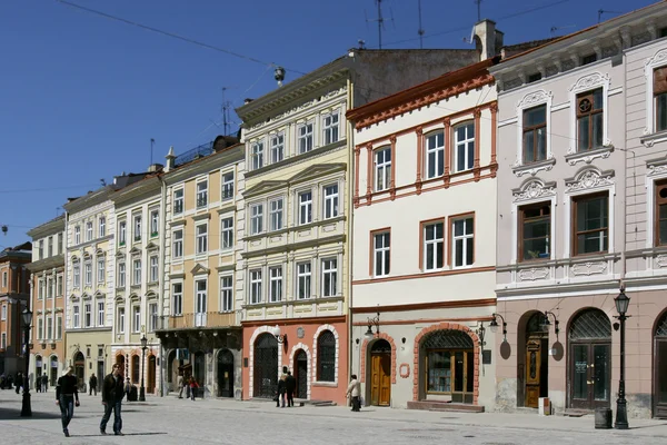 A középkori balkonos tér városra — Stock Fotó