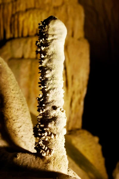 Formación de rocas en cueva — Foto de Stock