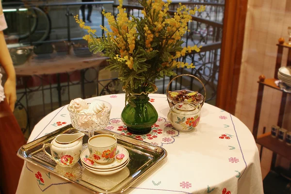 Table decoration in a cafe — Stock Photo, Image