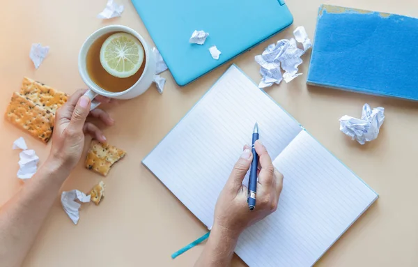 Flatlay Home Office Working Space Notebook Book Cup Tea Cookies — Stock Photo, Image