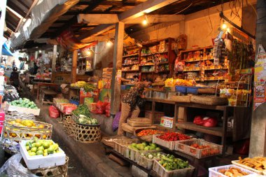 Geleneksel Gıda tezgahları yayılan klungkung Market