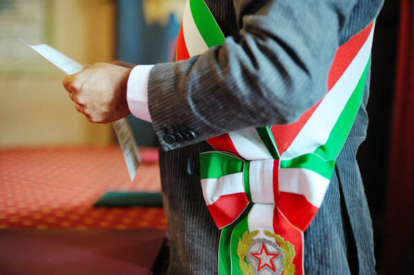 mayor celebrating wedding ceremony