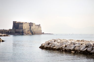 yumurta Kalesi (castel dell'ovo), Napoli, İtalya