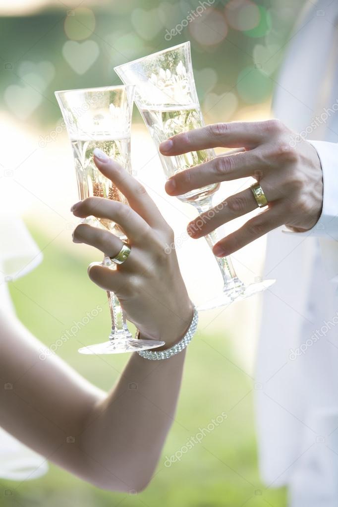 Toasting Gles For Wedding Photography Gles And Invitation Wedding Chagne Toast Stock Photo Wtamas 13158224