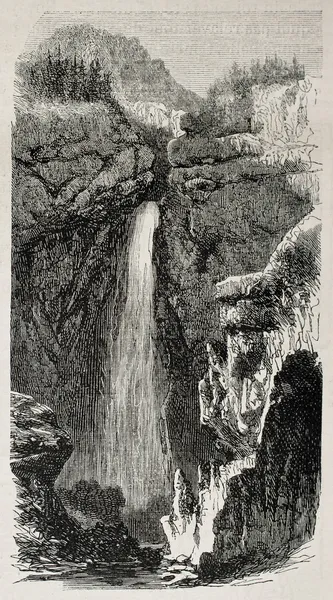 Avrieux vattenfall — Stockfoto