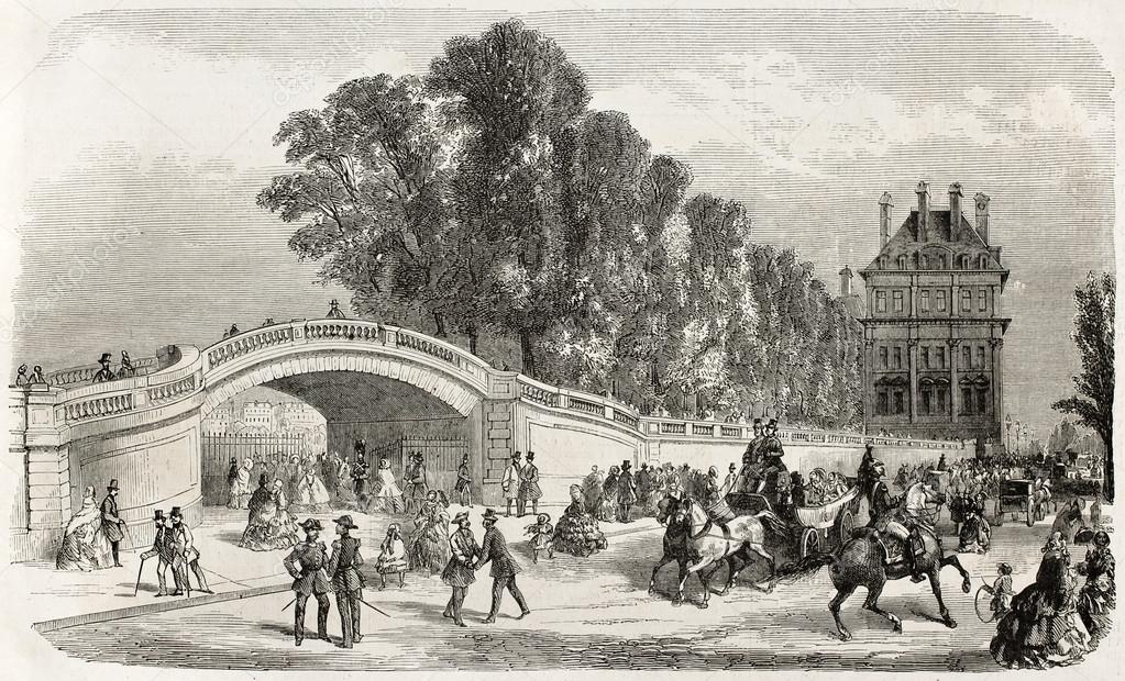 Tuileries garden gate