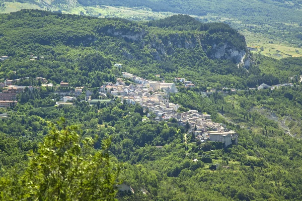 Caramanico terme kwartaal — Stockfoto