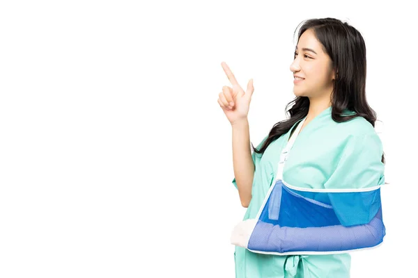 Young Asian Woman Put Soft Splint Due Broken Arm Isolated — Stock Fotó