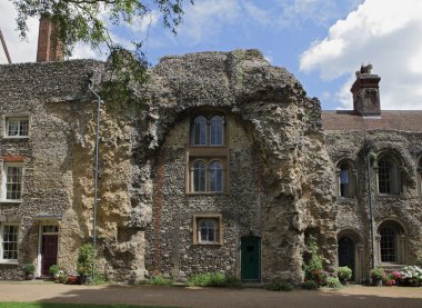 eski manastır kalıntıları, bury st edmunds