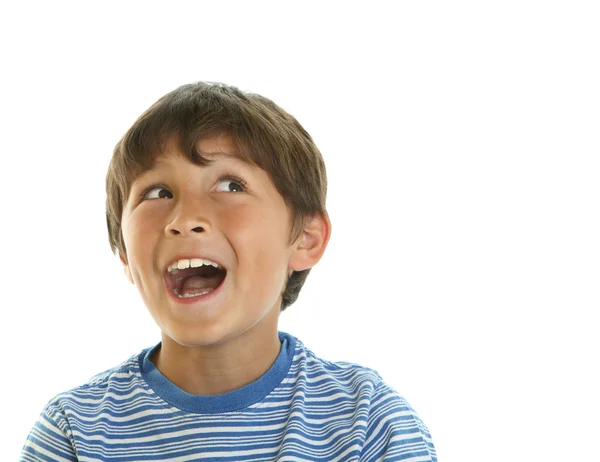 Портрет молодого счастливого мальчика — стоковое фото