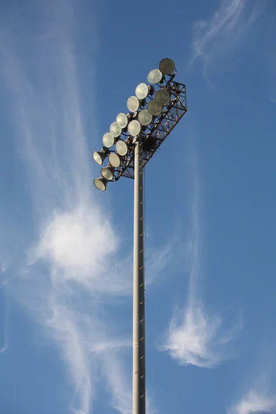 足球或棒球泛光灯 — 图库照片