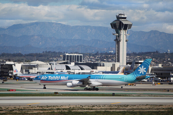 Air Tahiti Nui Airbus A340-313X