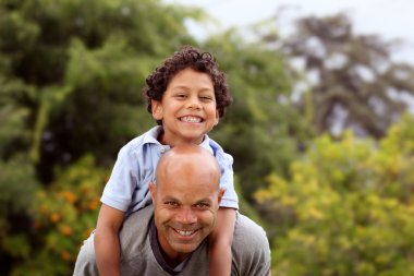 karışık ırk baba ve oğul