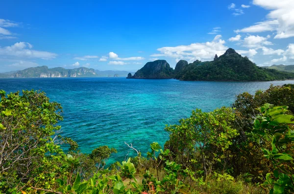 Panoramik el nido tropik ada. Filipinler — Stok fotoğraf