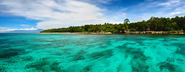 Vista panoramica dell'isola tropicale delle Filippine — Foto Stock