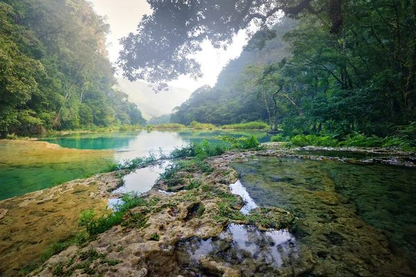 Beatiful Cascades National Park in Guatemala Semuc Champey a su — Foto Stock